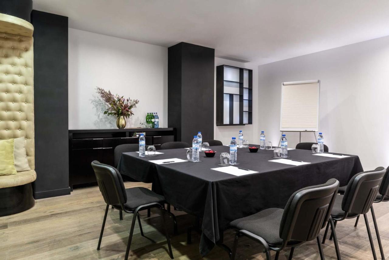 9Hotel Mercy Lissabon Buitenkant foto