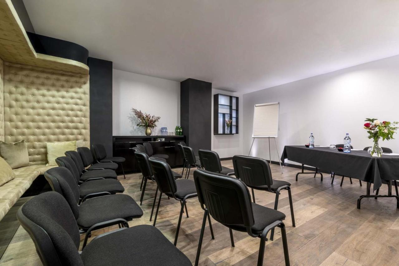 9Hotel Mercy Lissabon Buitenkant foto